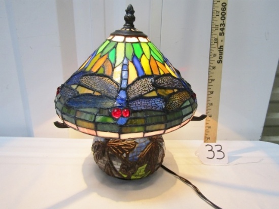 Vtg Mosaic Stained Glass Table Lamp W/ Bronze Butterflies