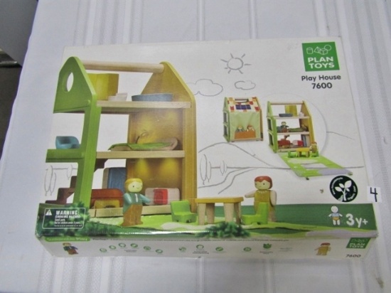 N I B Play House 7600 By Plan Toys