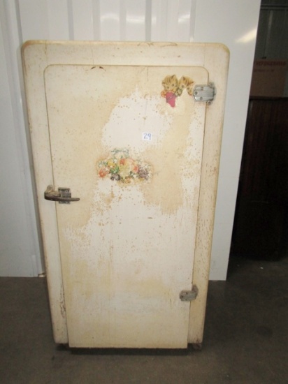 Vtg Non-Electric Refrigerator Wooden Ice Box No. 300 (Local Pick Up Only)