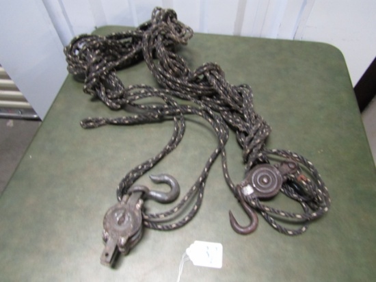 Vtg Block & Tackle And What Looks Like 50 Feet Of Nylon Rope