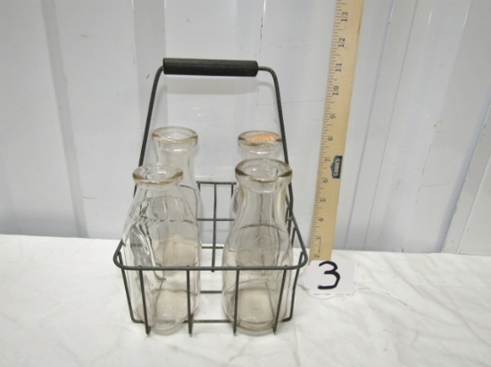 Vtg 4 Bottle Metal Milk Carrier Tote And 4 Vtg Glass Pint Milk Bottles