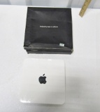 2008 Apple Time Capsule 1 Tb Storage W/ Box
