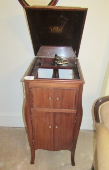 Antique Victrola Victor Talking Machine In Oak Cabinet V V - X  (LOCAL PICK UP ONLY)