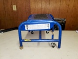 Rolling Mechanics Seat With A 450 Load Capacity (Local Pick Up Only)