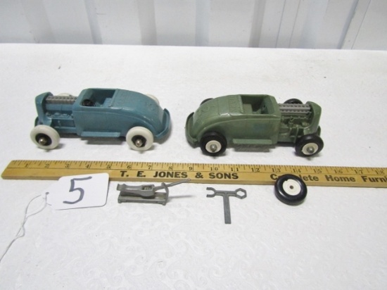 2 Vtg Marx Fix - All Hot Rods W/ Accessories Showm