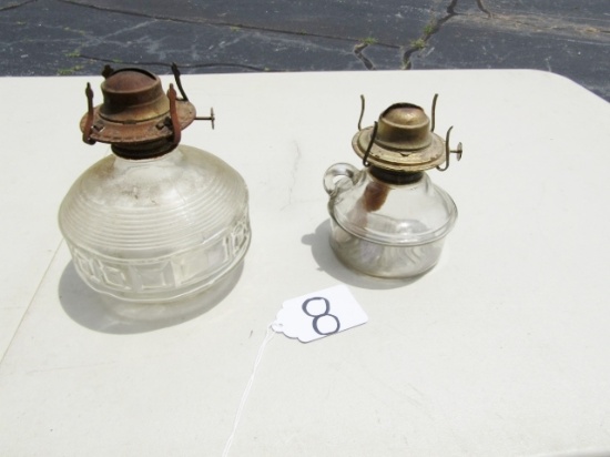 2 Vtg Oil Lamps (local Pick Up Only)