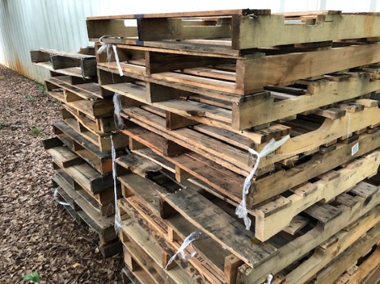 Lot Of Pallets ( Local Pick Up Only)