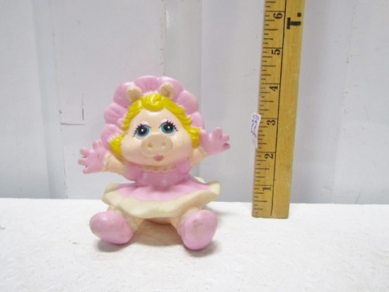 1989 Muppet Babies Baby Miss Piggy Squeeze Toy By Remco