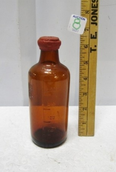 Antique Apothecary Amber Bottle W/ Measurement On Side And Rubber Top