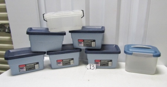 Lot Of Rubbermaid Roughneck And 2 Other Storage Boxes
