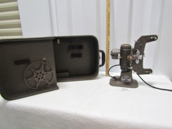 Vtg Belle And Howell 8mm Filmo Master 400 Design 122 Model G W/ Case