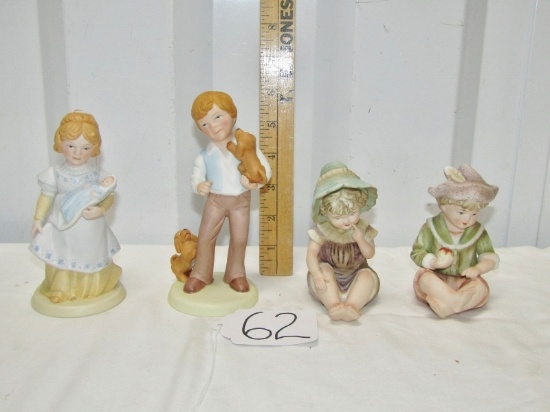4 Vtg Porcelain Figurines