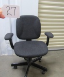Rolling Office Chair (LOCAL PICK UP ONLY)