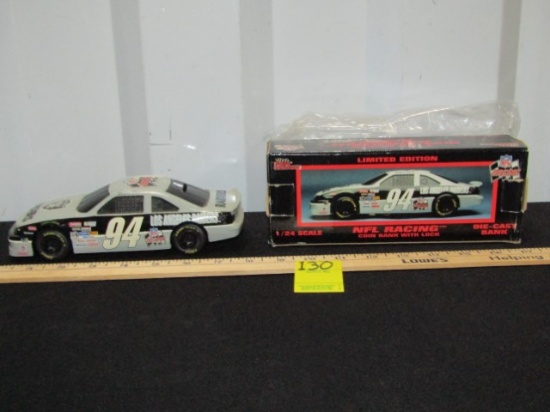 Vtg 1994 N F L Racing #94 Los Angeles Raiders Diecast Bank