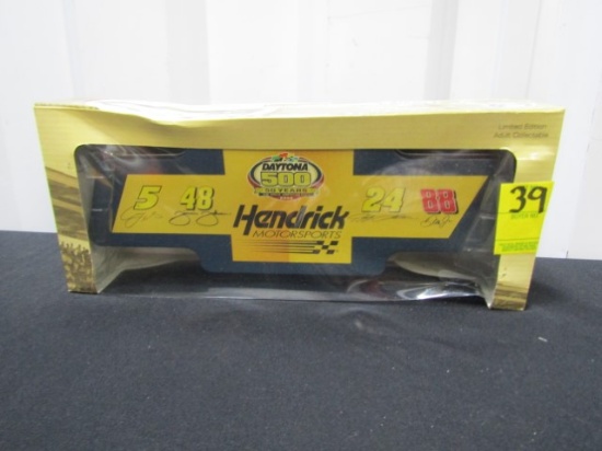 N I B 2008 Hendrick Motor Sports 50th Daytona 500 4 Cars In Bow Tie Tin Set