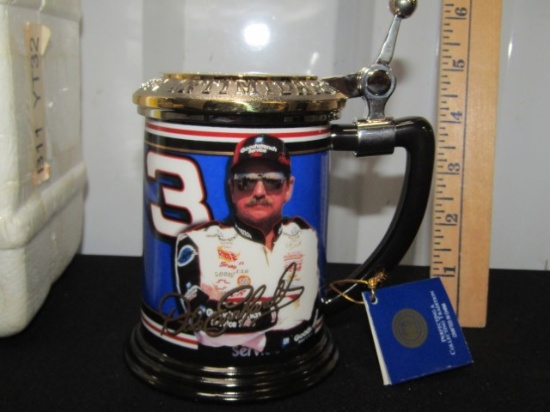N I B Franklin Mint Dale Earnhardt Sr, " The Dale Earnhardt " Porcelain Tankard