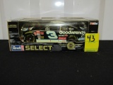 N I B Vtg 2001 Dale Earnhardt Sr. #3 Goodwrench Plus Oreo Diecast Race Car