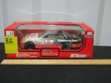 N I B Vtg 1995 Darrell Waltrip #17 Western Auto Diecast Race Car
