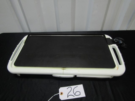 Toastmaster 21" Griddle Model 869  (NO SHIPPING)