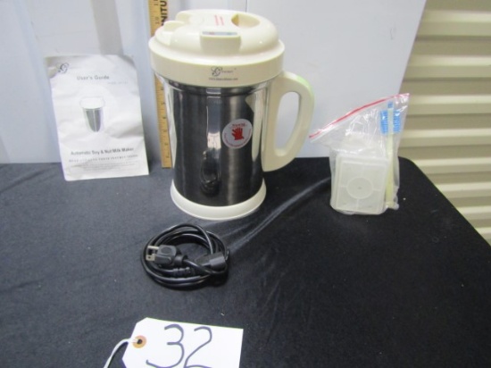 Gourmet Electric Soy And Nut Milk Maker W/ Instructions