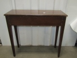 Solid Wood Entry Table W/ Lift Top Storage  (Local Pick Up Only)