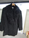 New Ladies 100% Wool Coat W/ Fuzzy Collar