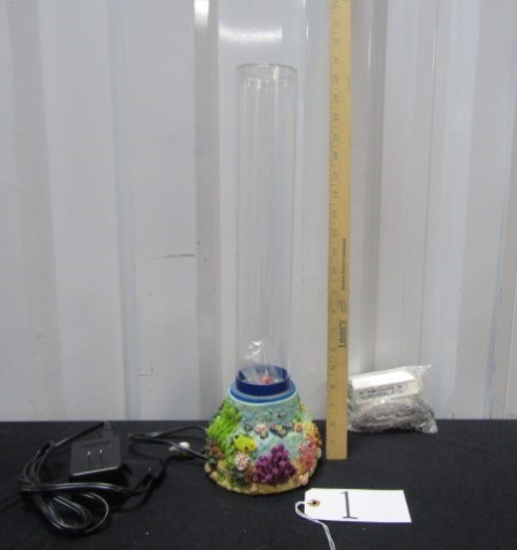 Never Used Cylinder Shaped Aquarium Lamp W/ Bubbles And Faux Fish