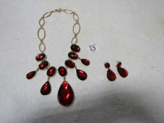 Gold Tone W/ Large Faceted Red Stones Necklace And Earrings Set