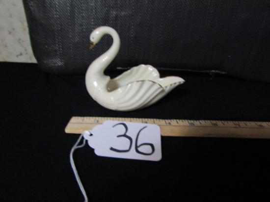 Lenox Fine China Swan Caddy
