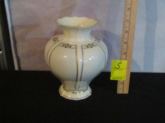 Vtg Lenox Vanguard Collection Porcelain Vase