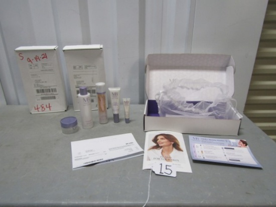 3 N I B 5 Piece Sets Of Meaningful Beauty Skincare System By Cindy Crawford