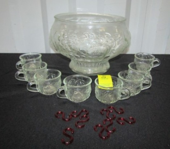 Vtg Thick Glass Punch Bowl W/ 8 Matching Cups And Hooks