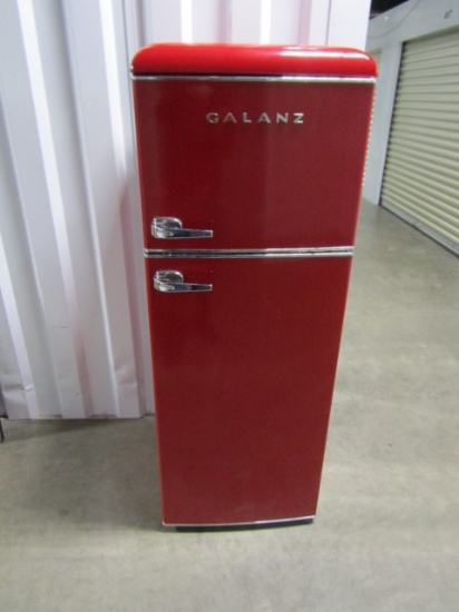Galanz 7.6 Cubic Foot Refridgerator Freezer (local Pick Up Only)