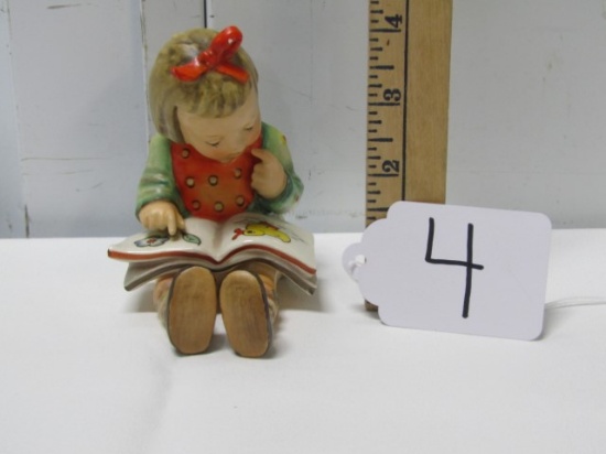 Vtg Hummel " Bookworm Girl " 4 1/4" Porcelain Figurine