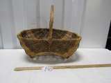 Vtg Large Buttocks Basket  (LOCAL PICK UP ONLY)