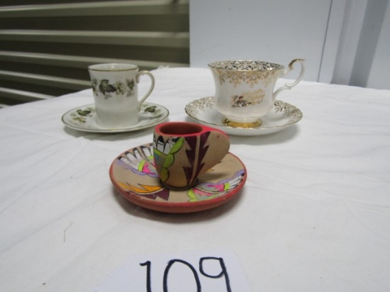 Vtg Porcelain Cups And Saucers And A Earthenware Set