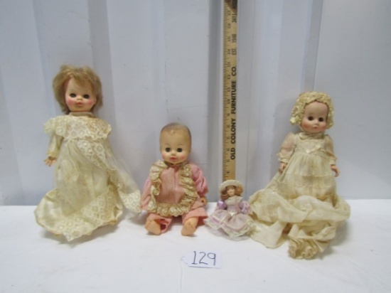 Lot Of Vtg Dolls Including A Horsman