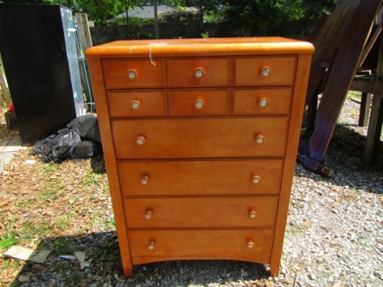 Vtg Solid Wood 6 Drawer Chest Of Drawers  (LOCAL PICK UP ONLY)