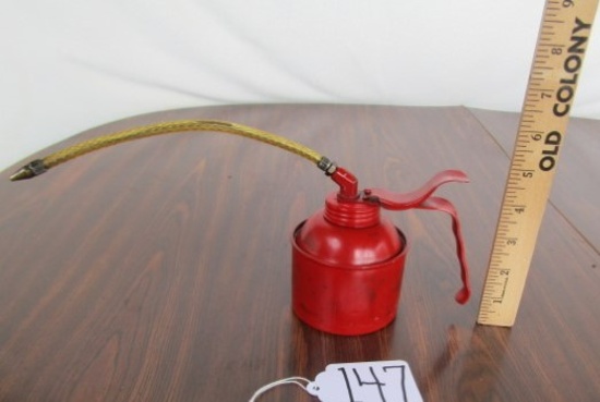 Vtg Metal Oil Can