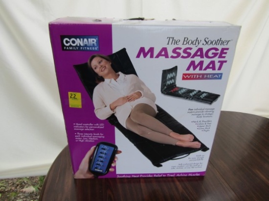 N I B Conair Family Fitness The Body Soother Massage Mat W/ Heat