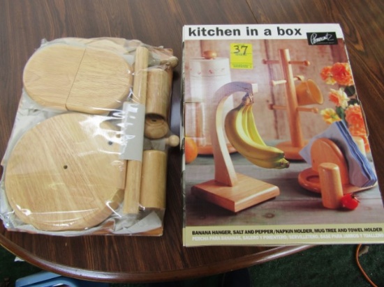 N I B Kitchen In A Box: Banana Hanger, Salt And Pepper, Napkin Holder,