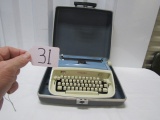 Vtg 1960's Royal Aristocrat Safari Blue Typewriter W/ Carrying Case
