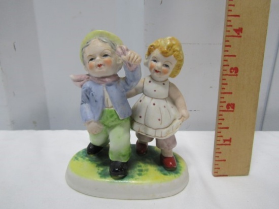 Vtg 1947-1952 Tokai Occupied Japan Boy And Girl Porcelain Figurine