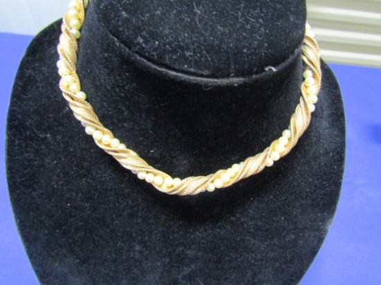 Vtg Napier Twisted Gold Tone And Faux Pearl Choker Necklace