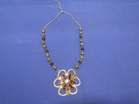 Necklace And Pendant W/ Amber Stones And Cear Rhinestones
