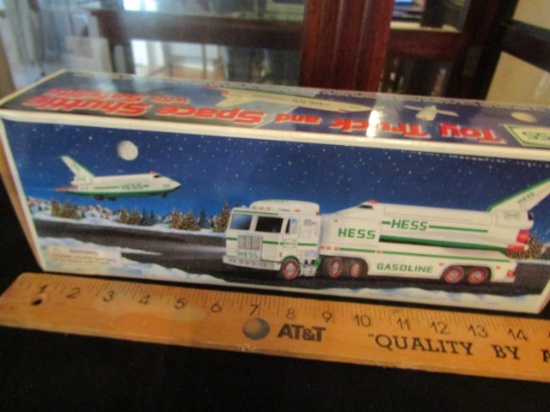 N I B And Vtg Hess Toy Truck And Space Shuttle W/ Satellite