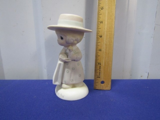 Vtg 1984 Precious Moments " Seek And Ye Shall Find " Porcelain Figurine