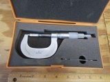 Mitutoyo Micrometer Model 122-125 W/ Case