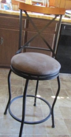 Metal Framed W/ Swivel Padded Seat Bar Stool (Local Pick Up Only)