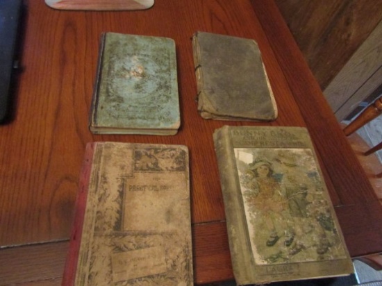 4 Antique School Books From 1900-1917